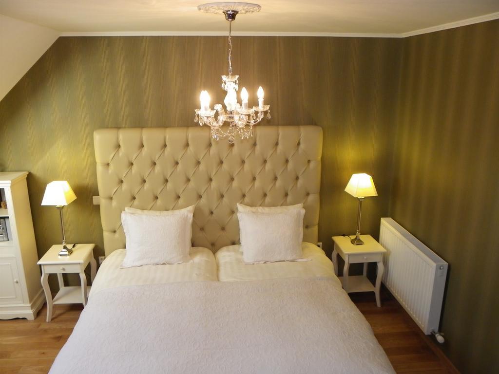 Hotel B - Boskapelhoeve Buggenhout Стая снимка