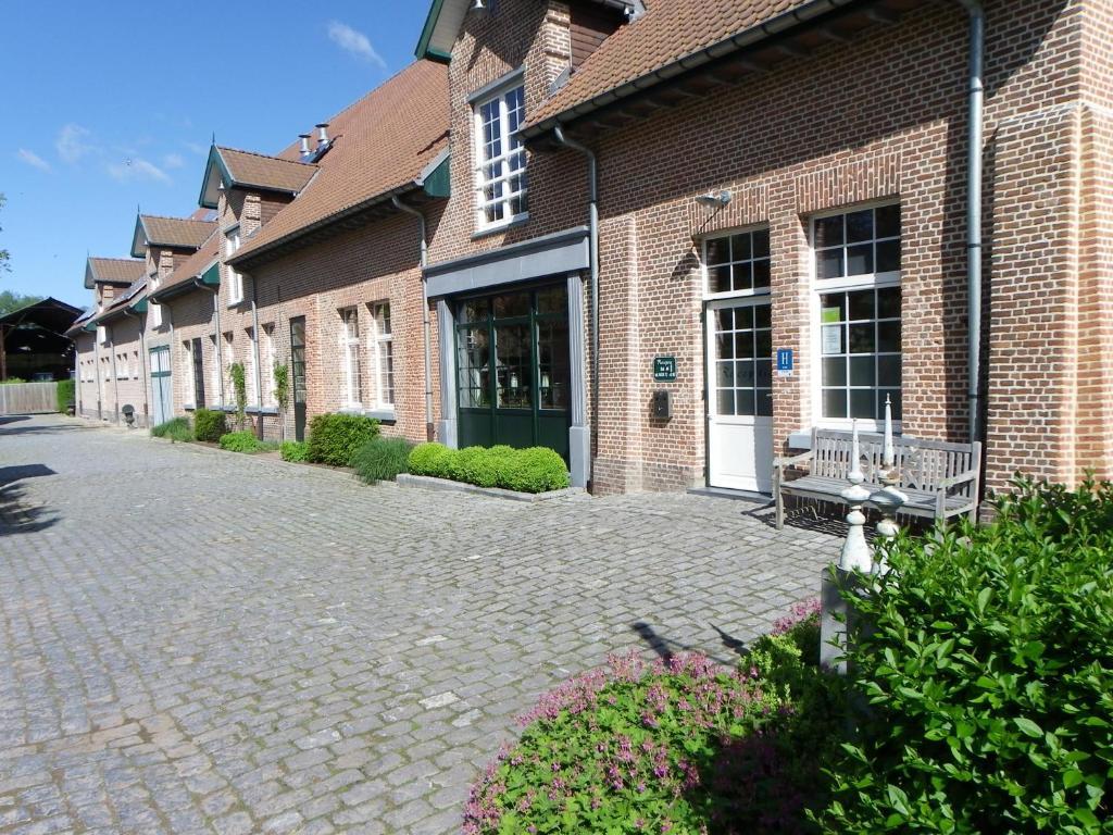 Hotel B - Boskapelhoeve Buggenhout Екстериор снимка