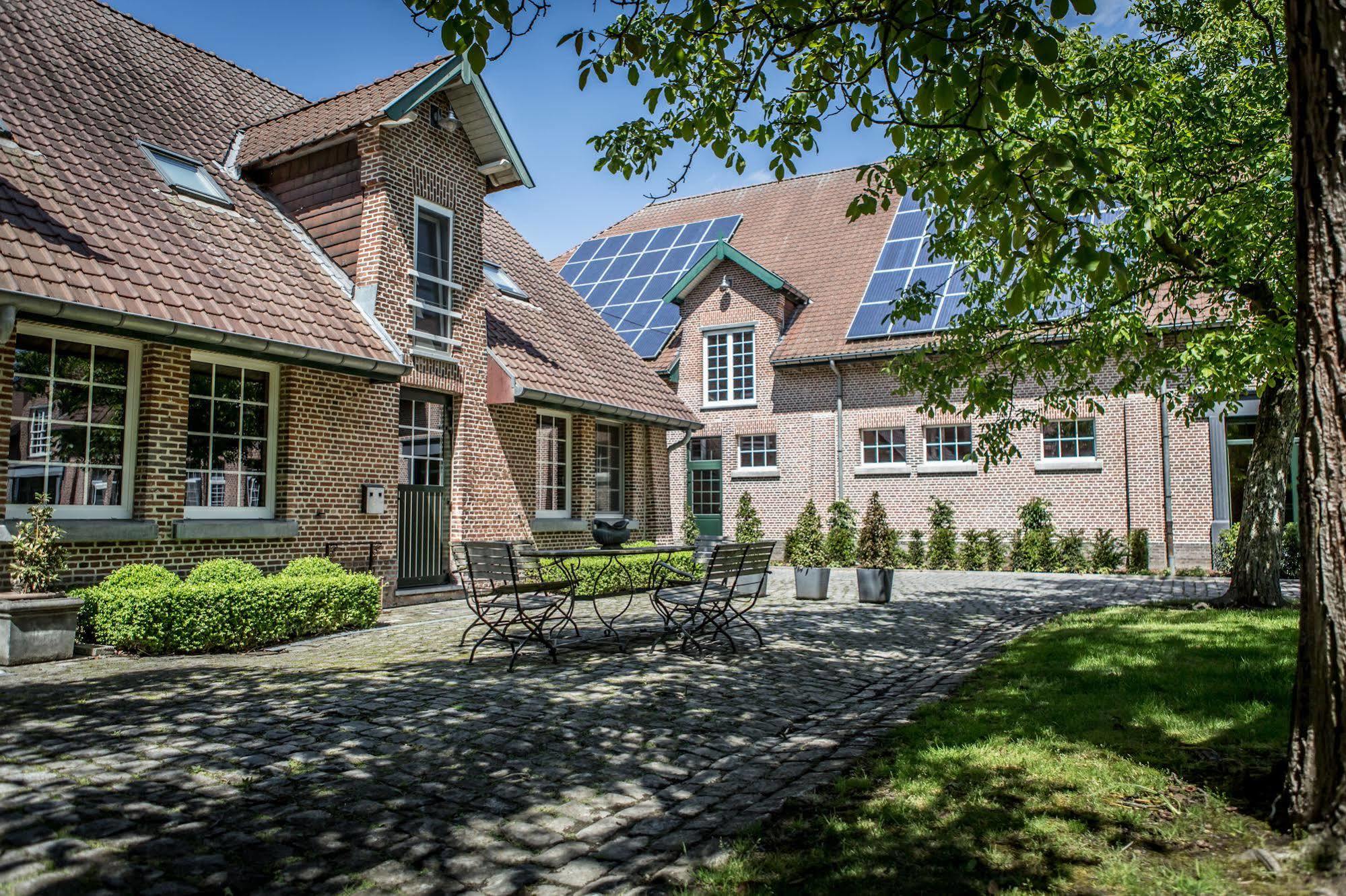 Hotel B - Boskapelhoeve Buggenhout Екстериор снимка